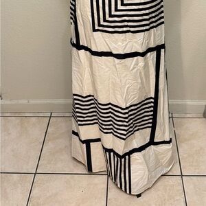 Black and White Geometric Maxi Skirt